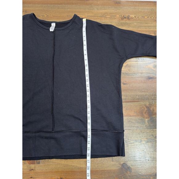 Spanx Shirt Women's L Black Oversized Scoop Neck Long Sleeve Tunic Top Stretch - Picture 5 of 5